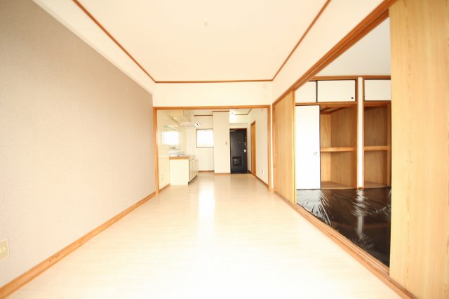 居室・リビング　ゆったりとしたリビングです