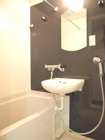 バス・シャワールーム　浴室