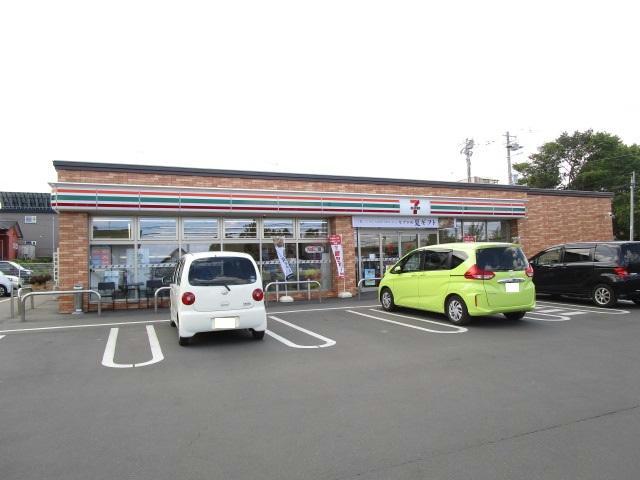 コンビニ　セブンイレブン帯広若葉店（コンビニ）まで642m