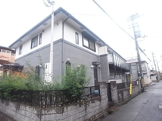 メゾン岡本の外観写真
