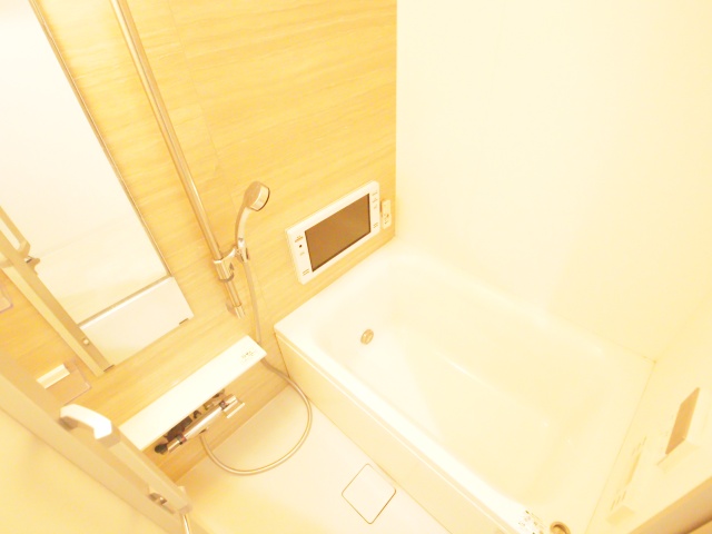 バス・シャワールーム　※別室の参考写真の為、現況優先です。