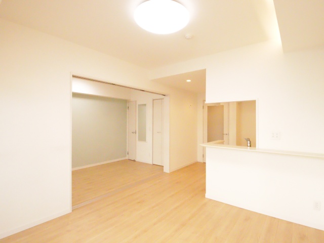 居室・リビング　※別室の参考写真の為、現況優先です。