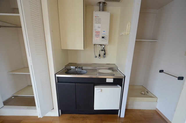 キッチン　電気コンロ付きのキッチン♪