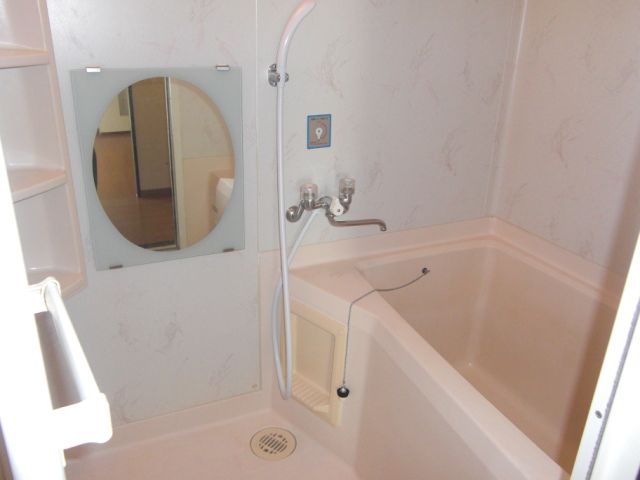 庭　専用の庭付きです