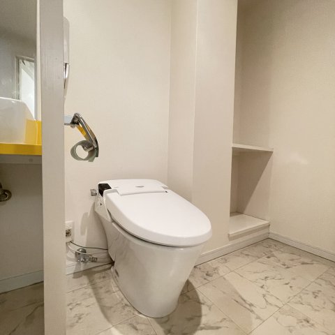 トイレ　同仕様タイプです