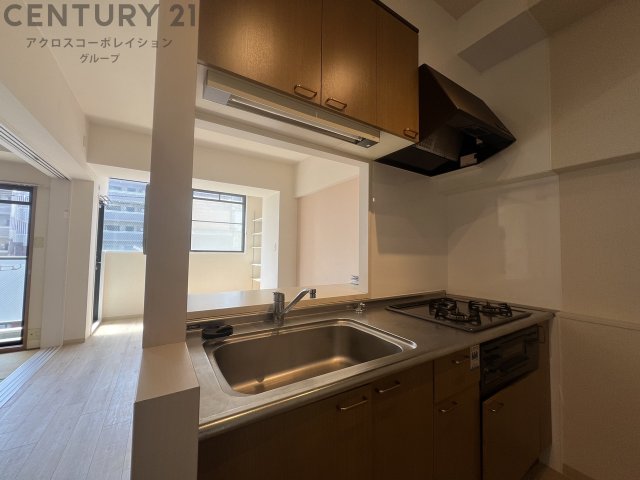 キッチン　ガスコンロ3口のカウンターキッチン☆