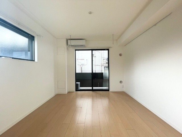 居室・リビング　同一タイプ※設備除く