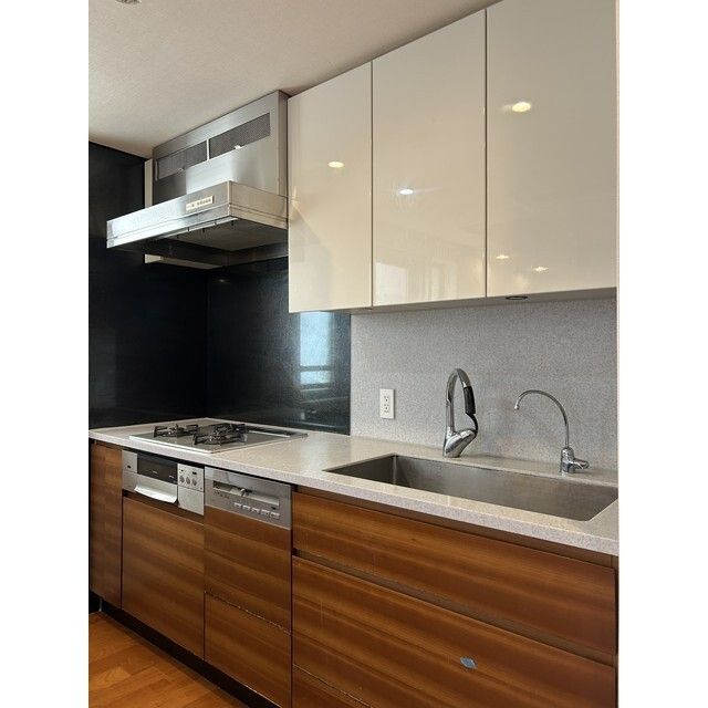 キッチン　☆調理も捗るシステムキッチン☆