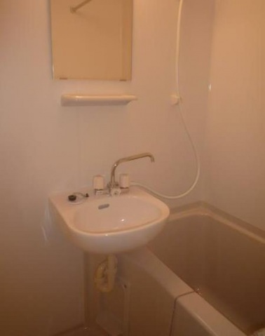 バス・シャワールーム　浴室換気乾燥機