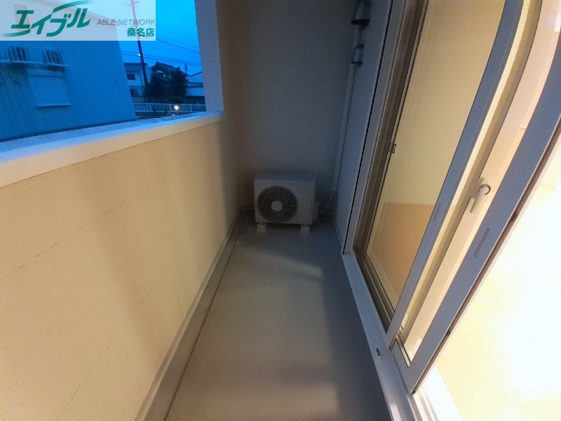 バルコニー　同型反転タイプ画像