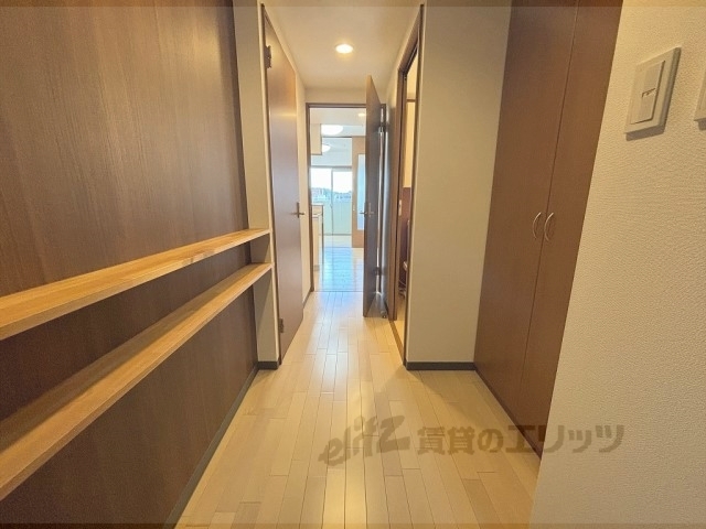 その他部屋・スペース　廊下