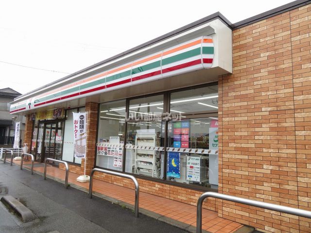 コンビニ　セブンイレブン 亀岡篠町馬堀店（コンビニ）まで1041m