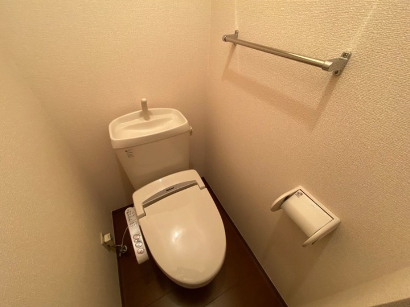 トイレ　図面と現状に相違がある場合には現状を優先