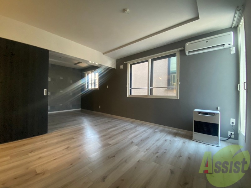 居室・リビング　広くてキレイなＬＤＫが広がっていて、充実した生活が送れそう。