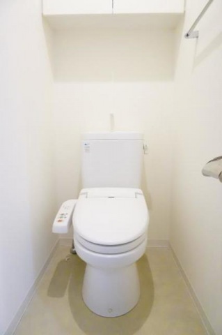 トイレ　別部屋参考画像