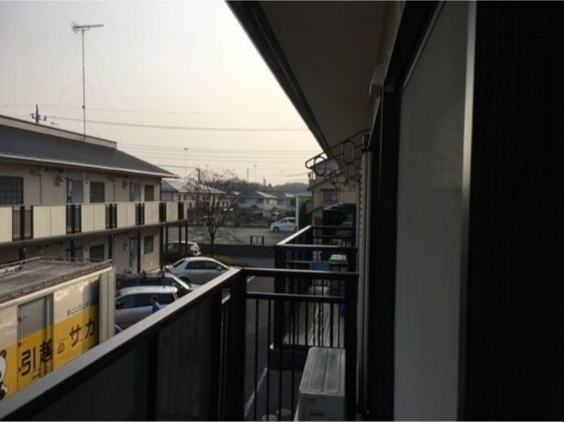 バルコニー　図面と現状に相違がある場合には現状を優先