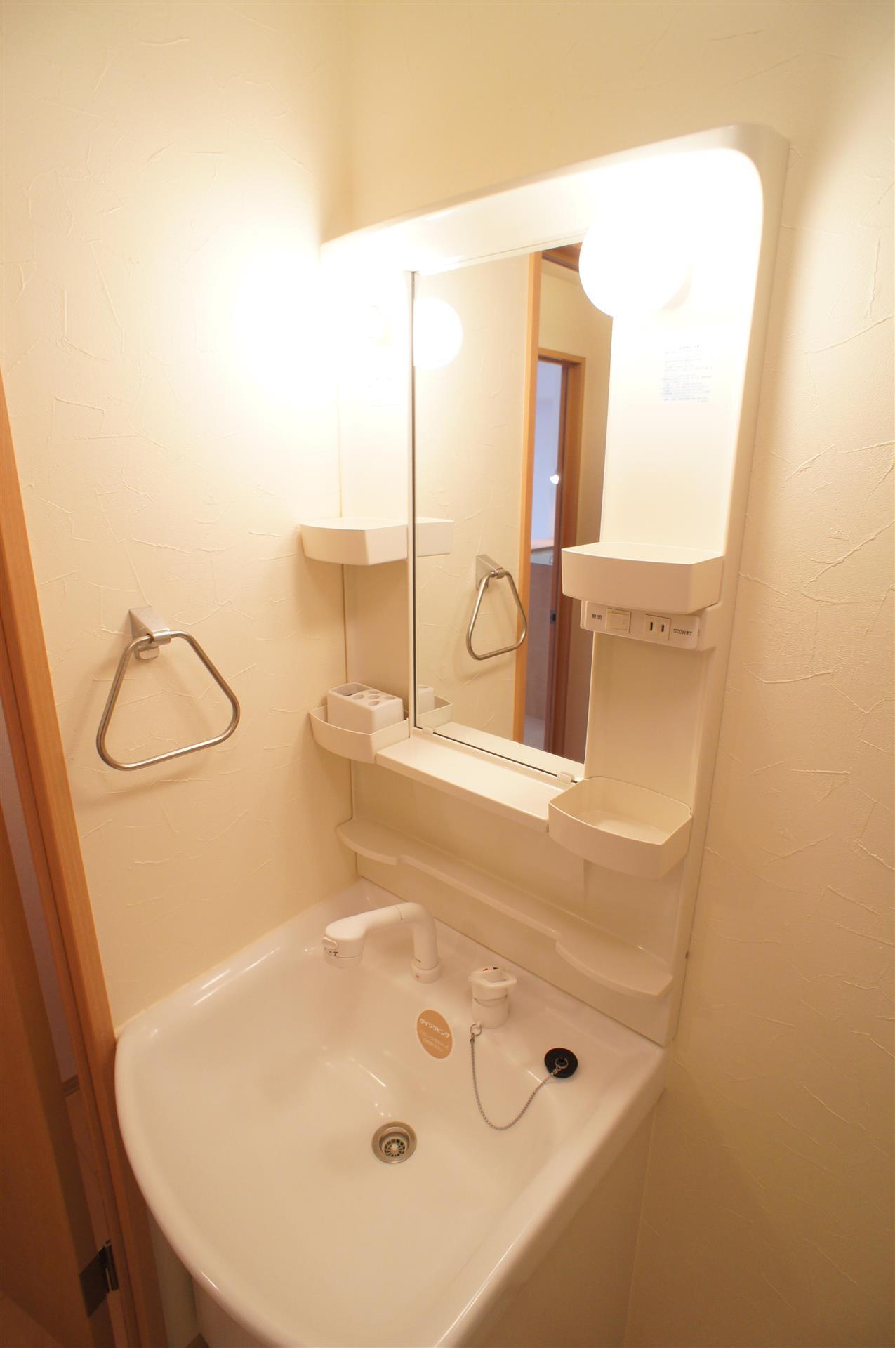 洗面設備　洗髪洗面化粧台（同タイプ）