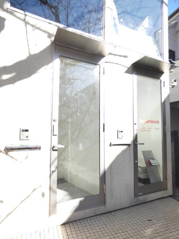 エントランス　エントランス