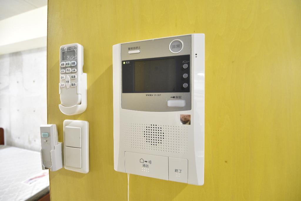セキュリティ　カメラ付インターホン