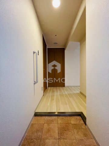 玄関　同マンション別部屋　参考写真