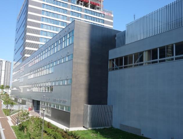 小学校　横浜市立みなとみらい本町小学校（小学校）まで805m