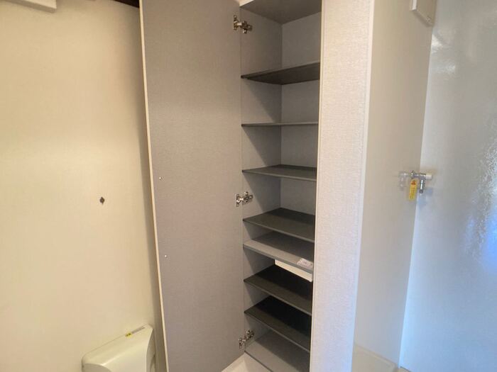 玄関　※別号室参考写真