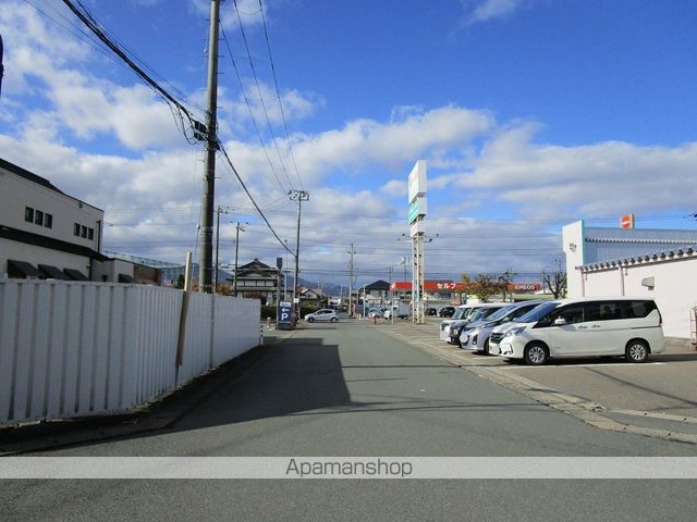 その他　周辺道路（その他）まで0m