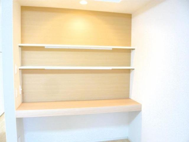 その他部屋・スペース　明るい色調の室内です