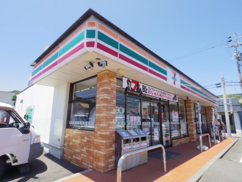 コンビニ　セブンイレブン 清水駒越西店（コンビニ）まで454m