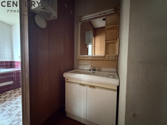 洗面設備　独立洗面化粧台付きでおすすめです！