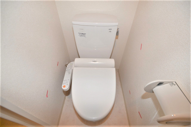 トイレ　落ち着いたトイレです