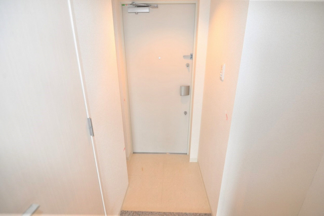 玄関　収納もある玄関です