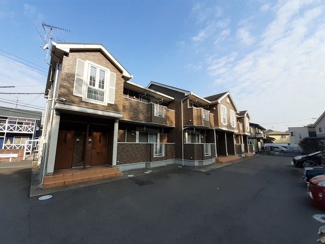 建物外観　外観は落ち着いています