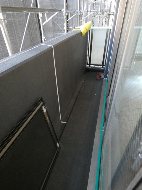 バルコニー　バルコニー