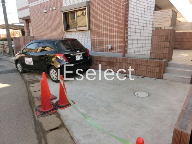 駐車場　駐輪は空いているスペースへ