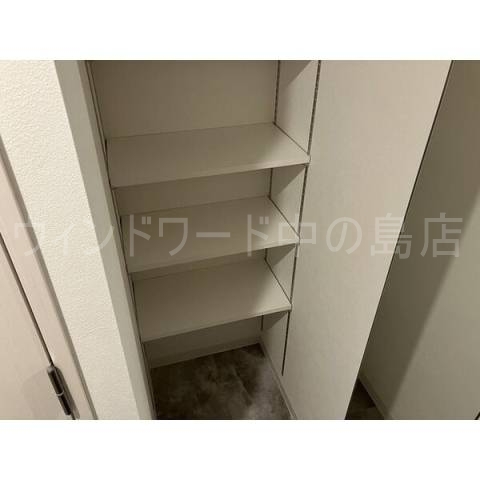 玄関　詳細は、ウィンドワード中の島店までご相談下さい。