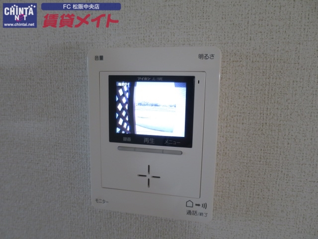 セキュリティ　同型参考写真