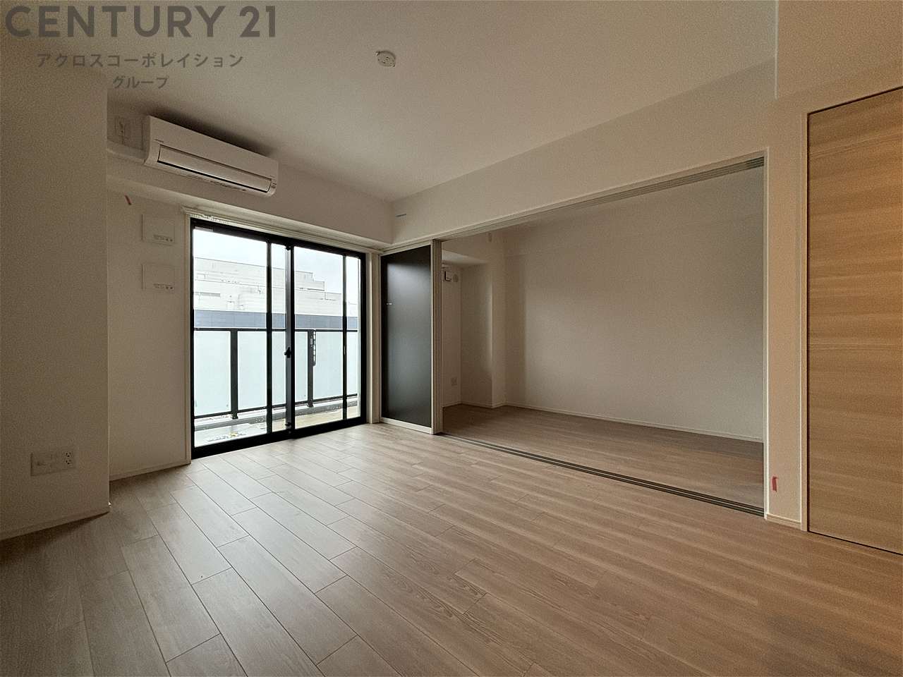 バス・シャワールーム　追い炊き機能・浴室乾燥機付きで便利！