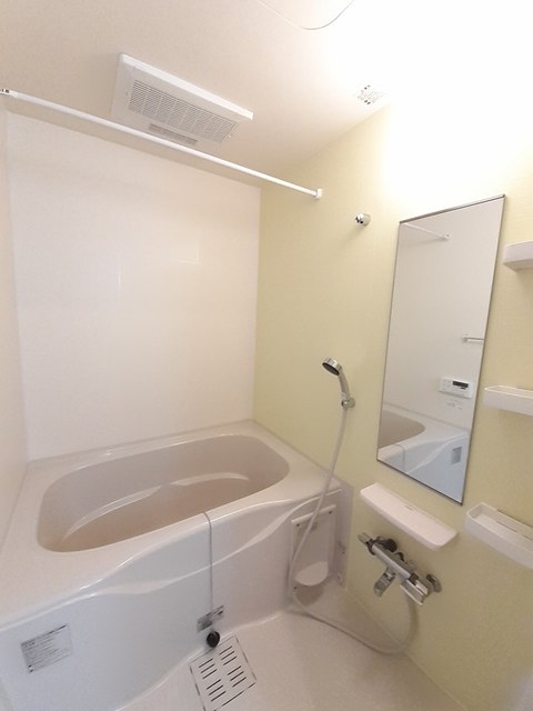 バス・シャワールーム　バス