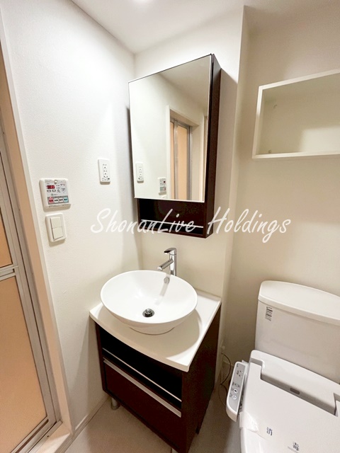 洗面設備　人気の独立洗面台♪