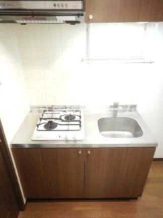 キッチン　※別部屋参考写真