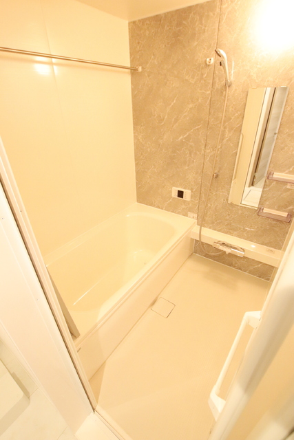 バス・シャワールーム　【別室参考写真】