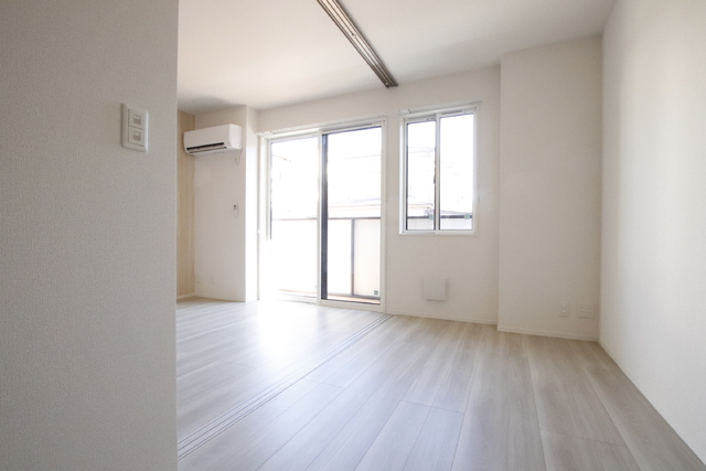 居室・リビング　【別室参考写真】