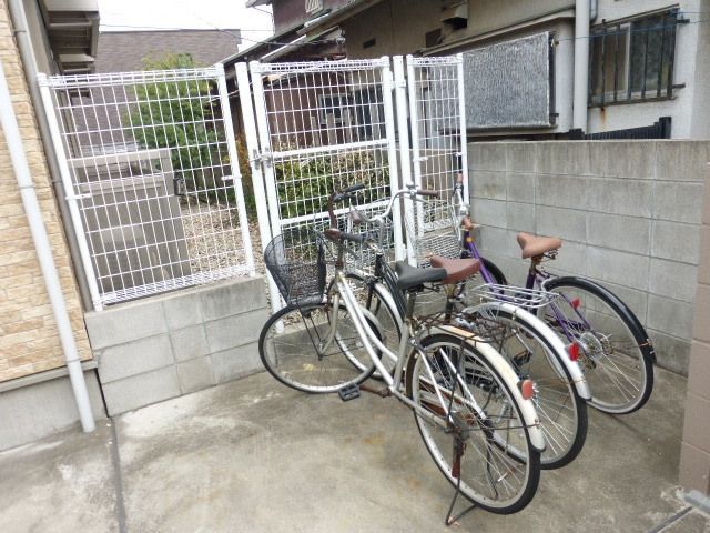 駐車場　★駐輪場★