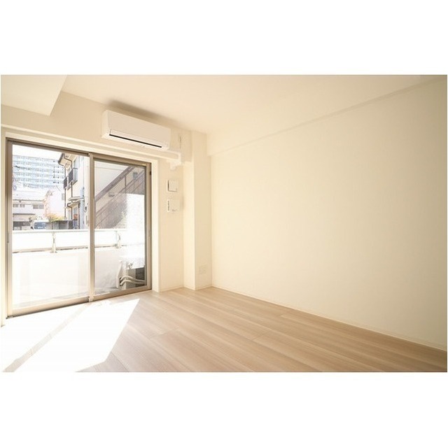 居室・リビング　同タイプの別部屋