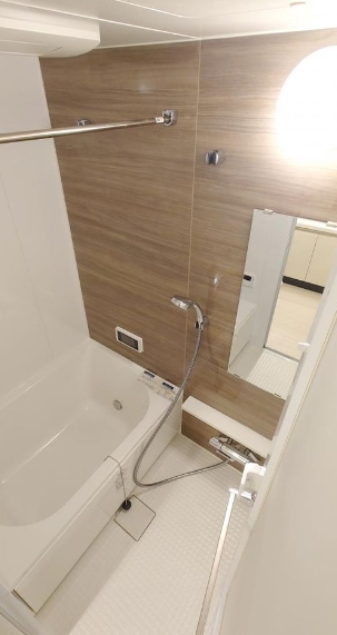 バス・シャワールーム　☆ゆっくりくつろげるお風呂☆