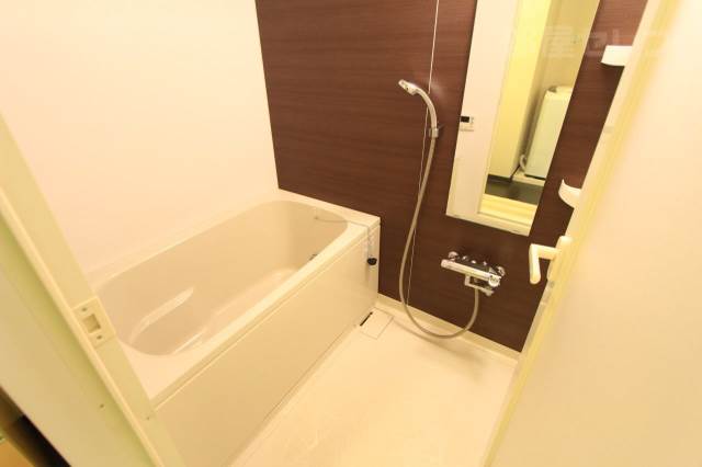 バス・シャワールーム　９０１号室