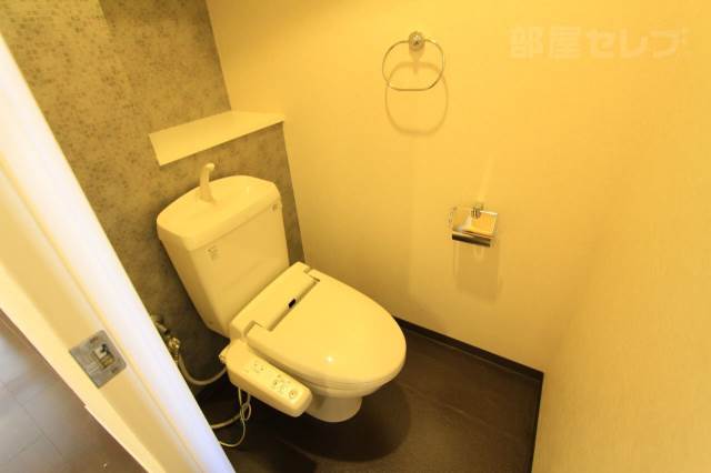 トイレ　９０１号室