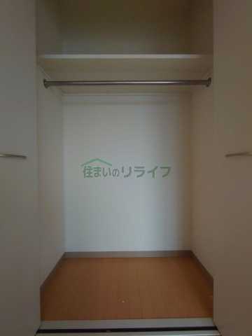 収納　別部屋の参考写真です。