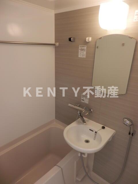 バス・シャワールーム　※別号室反転タイプ